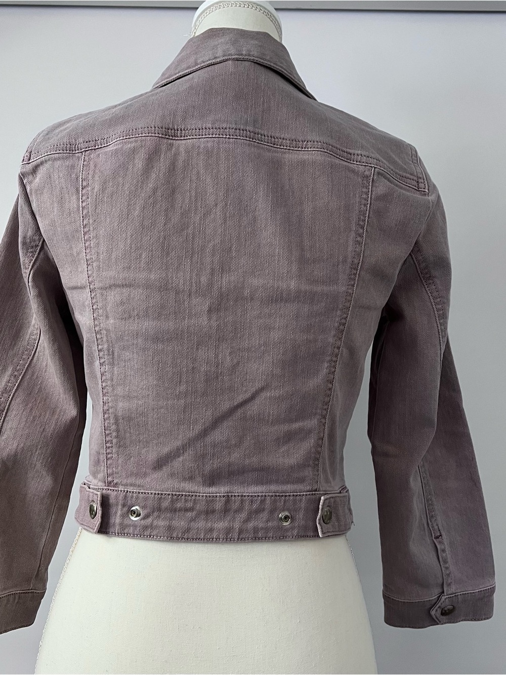 Guess Dusty Rose Cropped Trucker Jacket Size S/P - Picture 2 of 7